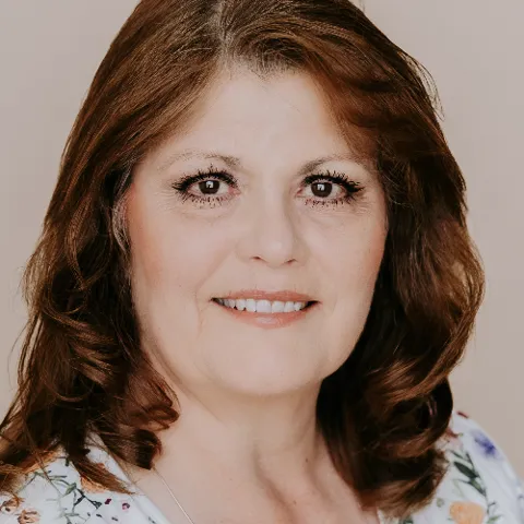 Stacey Carlsen