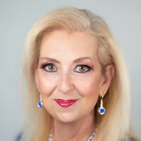 Molly McCollum