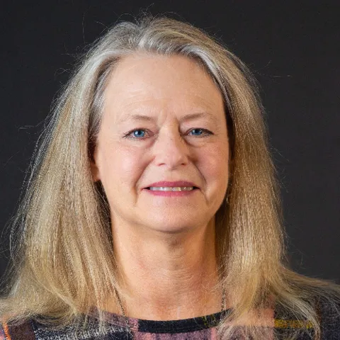 Shelley Crews