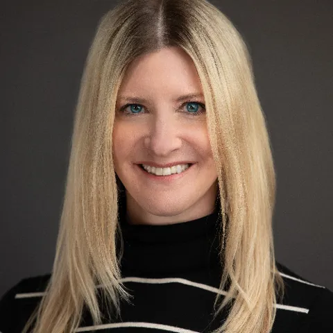 Jennifer Michas