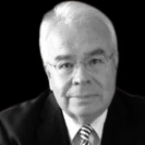 Portrait of Mark Thomsen