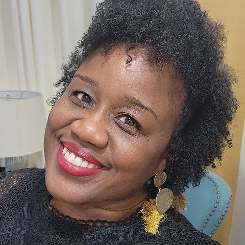 Khimonna Stith