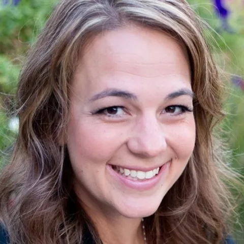 Kristy Holt
