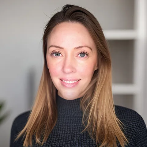 Shandie Thompson