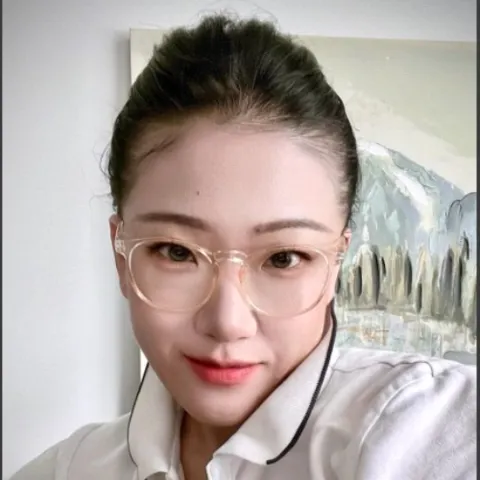 Vicky Gao