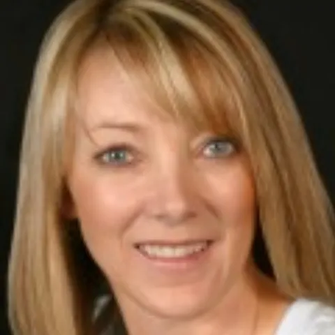 Leslie Markham